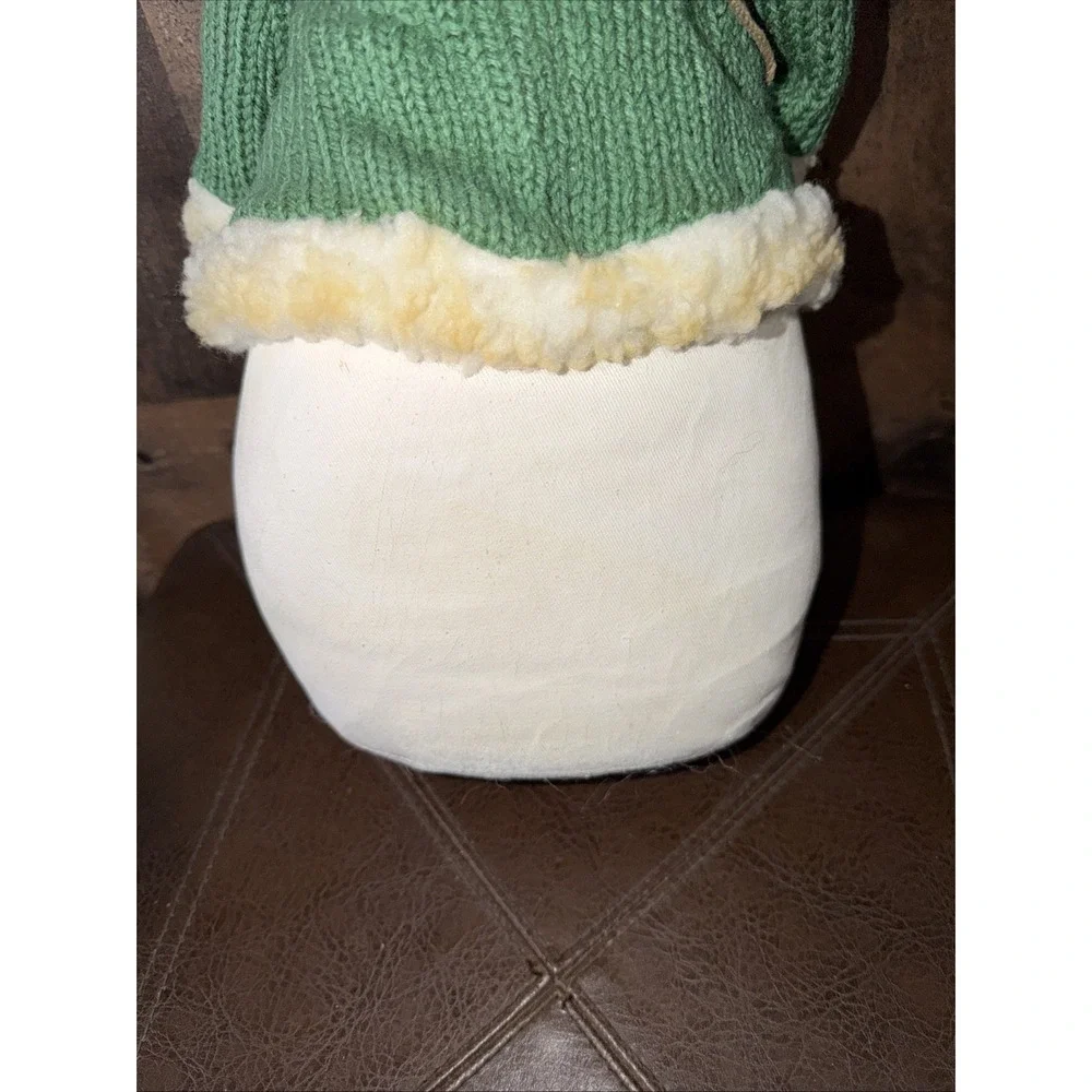 Vintage Folk Art Santa Claus Beanbag Doll 18